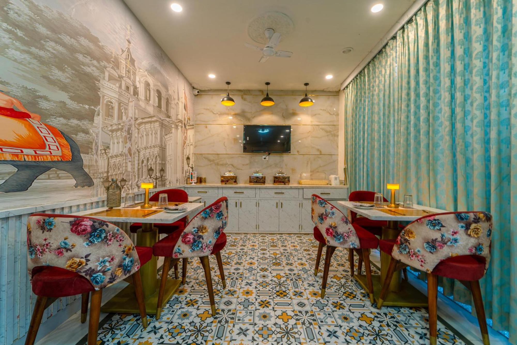 Hotel Hinduja Mehrangarh Fort Джодпур Екстериор снимка